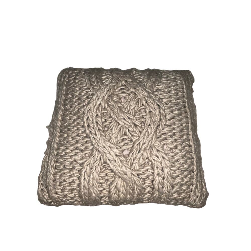 UGG Oversized Grey Chunky Knit Decorative Pillow Size 21.5 x 21.5